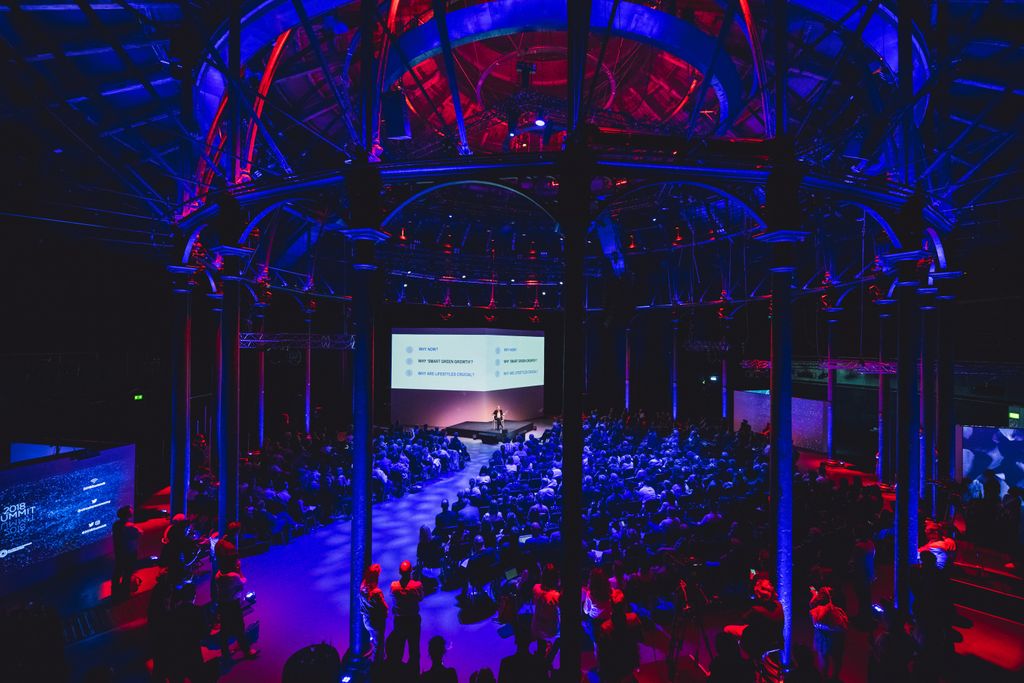 circulareconomy's tweet photo. What does the circular economy look like? Join us at The Roundhouse in London on June 13th to see what redesign means for everyday products from clothes to beer to cars. https://t.co/H74H0iaxXu https://t.co/aZx7EB3MQs
