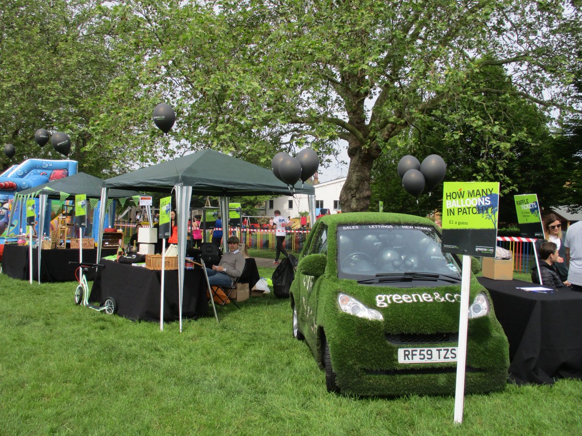 YMCALCAN's tweet photo. We would like to give a massive THANK YOU to all our runners, supporters, volunteers, residents and sponsors - @dunnsbakery @greeneandco @Mathnasium @LondonHeathside and Marigold for a fantastic day @YMCA_NL Fun Run &amp; Festival yesterday, there wouldn't be an event without you! https://t.co/5Njxenj9Ix