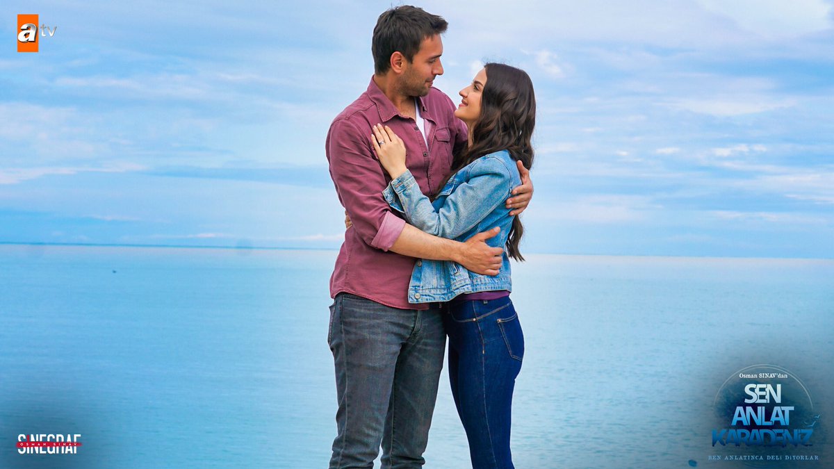 SenAnlatKdeniz's tweet photo. Öyle bir gülüşü var ki, kalbini ısıtır... 💙
#NefTah

#SenAnlatKaradeniz yeni bölümüyle Çarşamba 20.30’da #atv’de!

@atvcomtr @SinegrafFilm https://t.co/drl7lXiRBo