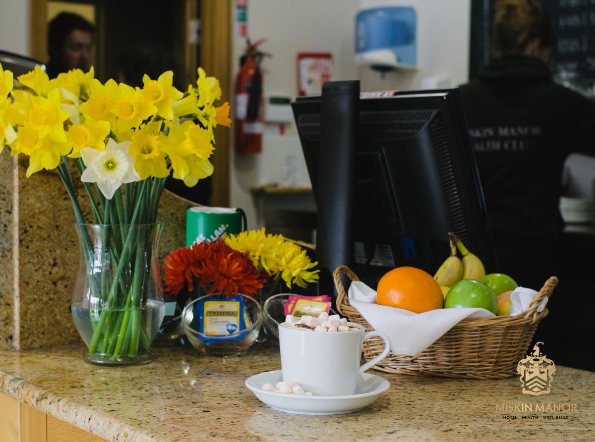 Our Café is open whenever we're open, selling a range of Hot and Cold Drinks, Sandwiches, snacks and more!

Come and relax after a work out or meet your friends here before a massage - It's the perfect place for a bit of me-time too!