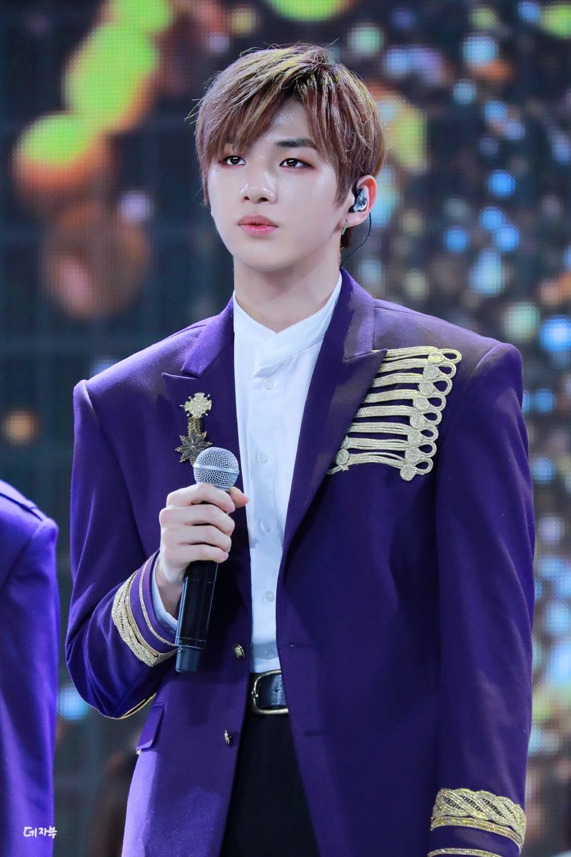 DEJAVU_danik's tweet photo. 190106 #강다니엘 GDA
앞으로 더 반짝일 신인가수 강다니엘이 보고싶은 밤💙 https://t.co/04wsWSAPL9