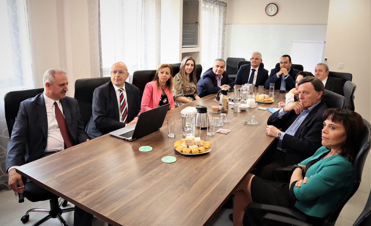 Foundation for Social Welfare Services (@fswsmalta) on Twitter photo Waqt żjara ta’ kortesija mill-#MEP <a href="/SantAlfred/">Alfred Sant</a> fl-uffiċini tal-Home Base Therapeutic Services (HBTS) fil-Fgura, l-Kap Eżekuttiv tal-Fondazzjoni għall-Ħarsien Soċjali #AlfredGrixti qal li l-iskop tal-Aġenzija hija li tkun spalla għal ħtiġijiet ta’ persuni vulnerabbli #FSWS #Malta Waqt żjara ta’ kortesija mill-#MEP <a href="/SantAlfred/">Alfred Sant</a> fl-uffiċini tal-Home Base Therapeutic Services (HBTS) fil-Fgura, l-Kap Eżekuttiv tal-Fondazzjoni għall-Ħarsien Soċjali #AlfredGrixti qal li l-iskop tal-Aġenzija hija li tkun spalla għal ħtiġijiet ta’ persuni vulnerabbli #FSWS #Malta