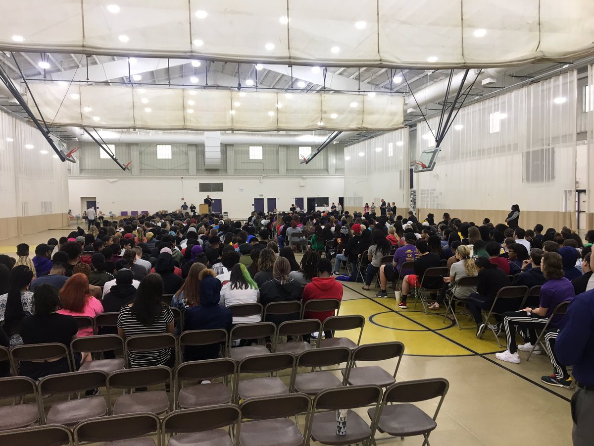 SuptMJBrown's tweet photo. The countdown is on!!! #reynproud #reyngraduation https://t.co/WG5thL6OVx