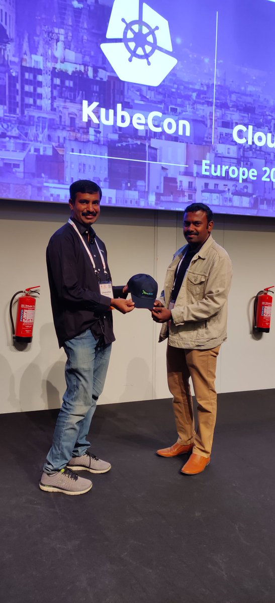 sodafoundation's tweet image. @Uma_Mukkara of @mayadata_inc speaking on collaboration of @openebs with @opensds_io Using OpenSDS Storage Dock with OpenEBS NDM at #OpenDataAutonomy Mini Summit by @opensds_io at @KubeCon EU. #OpenSDS #kubecon #KubeConEU