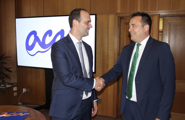 👏 #azúcar !! 😂 Ayudando a la #TransformacionDigital del campo. Acuerdo <a href="/Telefonica/">Telefónica</a> @ACOR_COOP 
Con su director general, José Luis Domínguez, y nuestro director en #CyL Javier ALONSO. @TE_pymes 
#remolacha #Agrotech
 <a href="/J_L_ARRANZ/">JOSÉ LUIS ARRANZ</a>