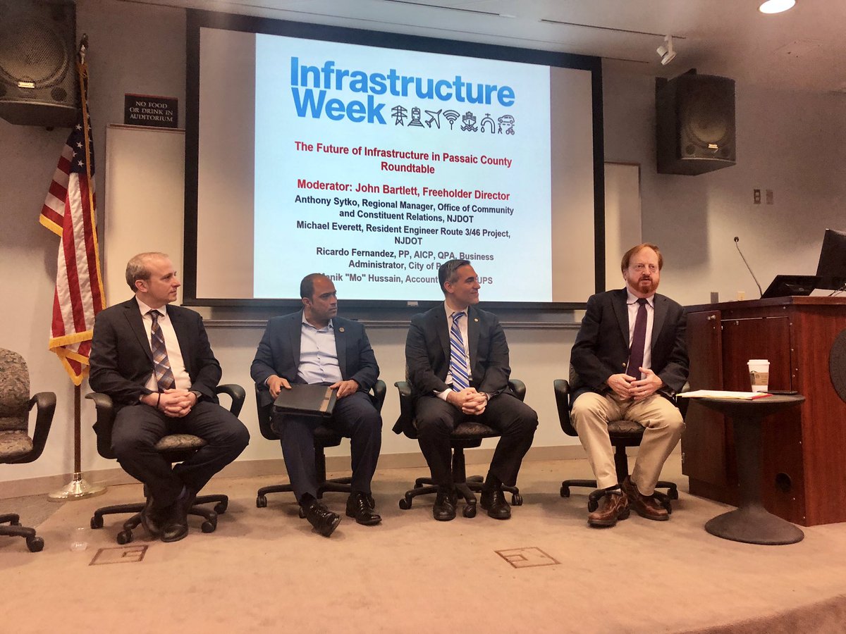 Great event at @wpunj_edu for infrastructure week! Very interesting panel where @NorthAtlUPSers Mo Hussain & @ChrisLutick represented the challenges @UPS faces serving the businesses and customers in our community along with some other stakeholders! #BuildABetterTomorrow