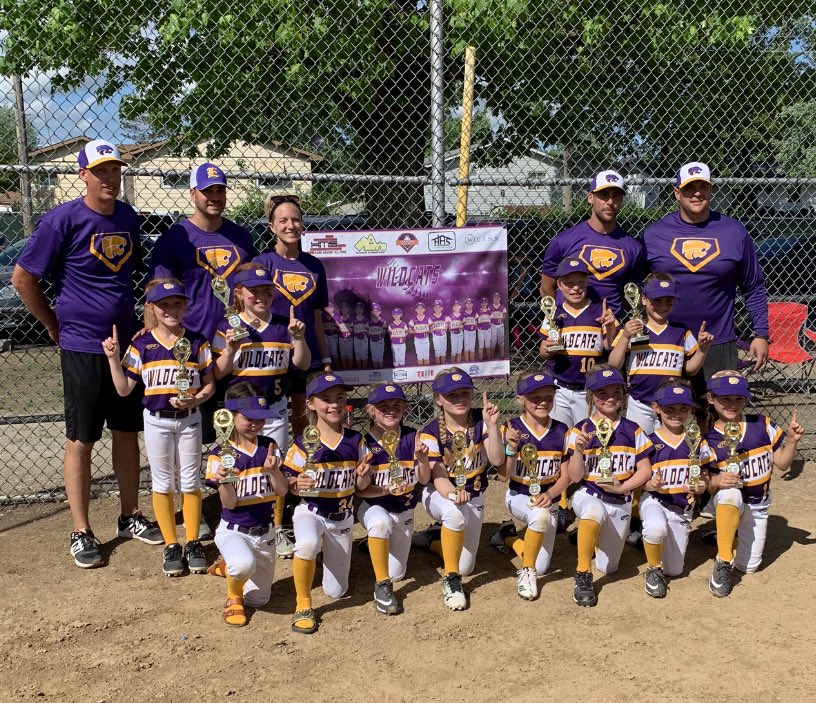 JeffFonke's tweet photo. Way to go 8u Eureka Wildcats Softball!!  First tournament Championship of 2019!  4-0 record this weekend.  Looking forward to a great season! https://t.co/RbcdmoZGMV