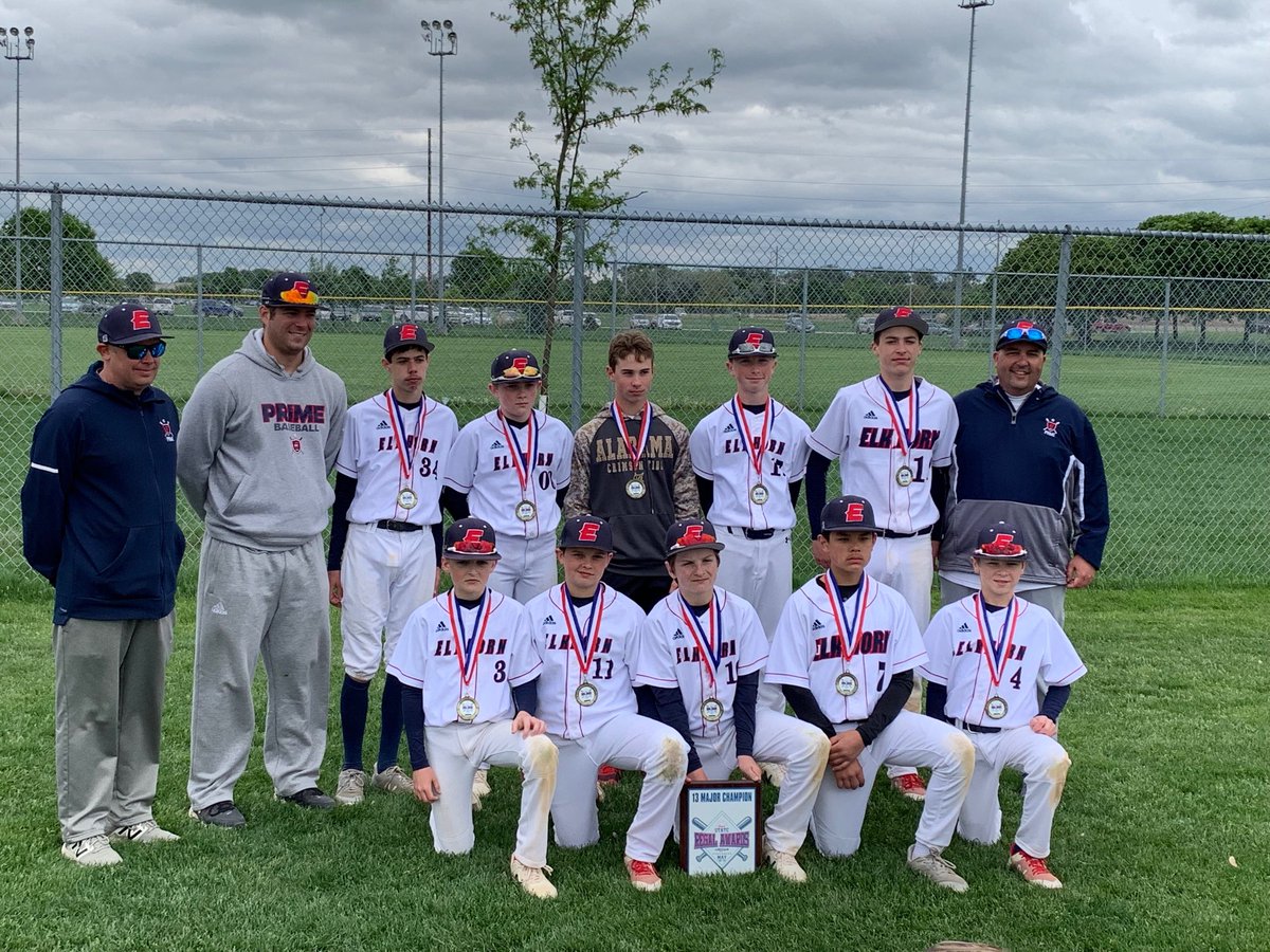 PlayEAA's tweet photo. EAA 13U Prime Red claimed their 2nd tournament championship of the season by winning the Regal Maj Global State Tournament. 13PR is now 9-1 in their last 10 tournament games..... #hittingourstride https://t.co/cfj6BHogkg