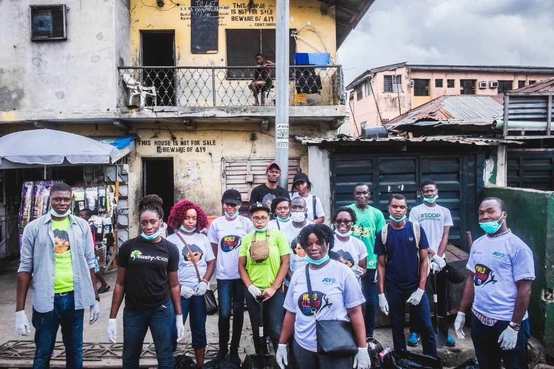 SustyVibes's tweet photo. Our #SustyonTheStreets team is coming to a community near you. Plan to join the coolest sustainability gang as we take recycling to a local community. #StreetConference https://t.co/QyReqYR7Ma
