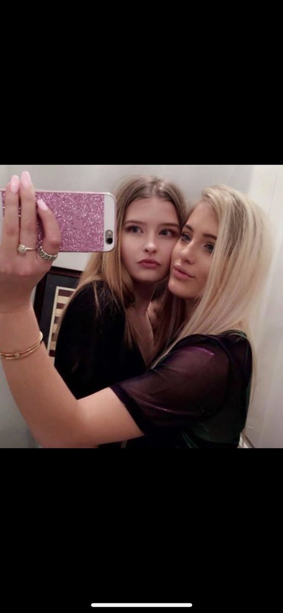 ViskerX's tweet photo. @poppyannex happy birthday!!! Miss u loads and hope u have the best day xxxx https://t.co/9ykYXSXmwZ