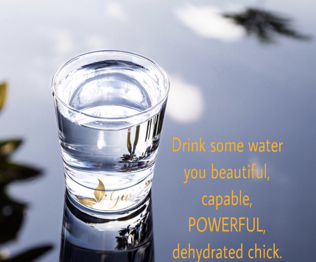 GlassWing_Org's tweet photo. Drink Water Chick💧 https://t.co/PPUoxzaSHY