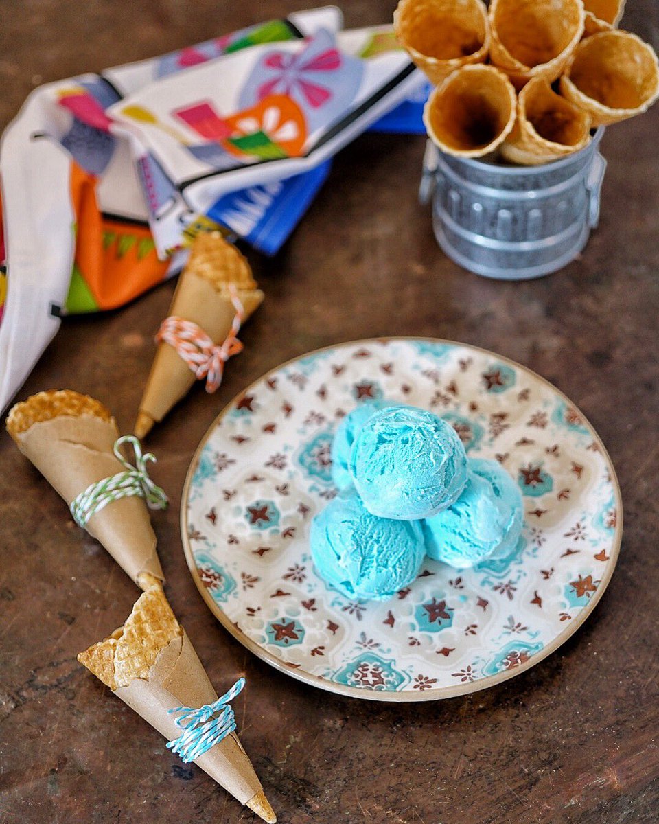 Renk renk dondurma sezonu açıldı! #cvizankara #cvizcafe #cafe #ankara #yemek #food #tatlı #kurabiye #cookies #pasta #cake #cakes #gelato #dondurma #icecream