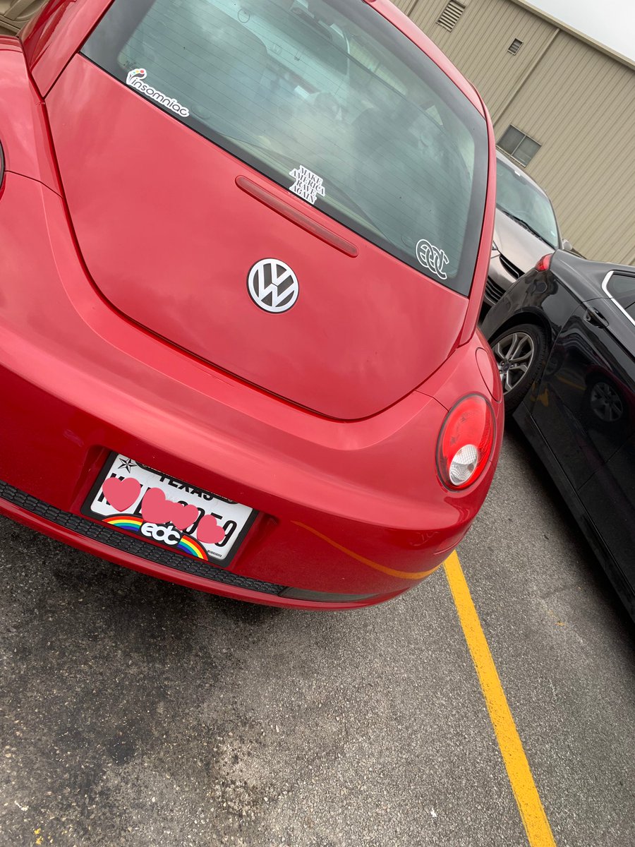 flrd_girl_00 on X: So my car has an EDC license plate frame and edc  stickers, when I got to my car yesterday I noticed a note on my car.When I  open the