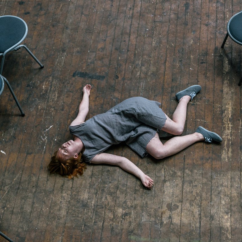 DundeeRep's tweet photo. In The Ink Dark by @lukepell is coming to Dundee Rep next Monday. A dance and poem piece made from memory and conversation, don’t miss this truly unique performance.
🎟️ https://t.co/Y69tD1xON7
#DundeeRep #InTheInkDark #LukePell https://t.co/3A48u00m7p