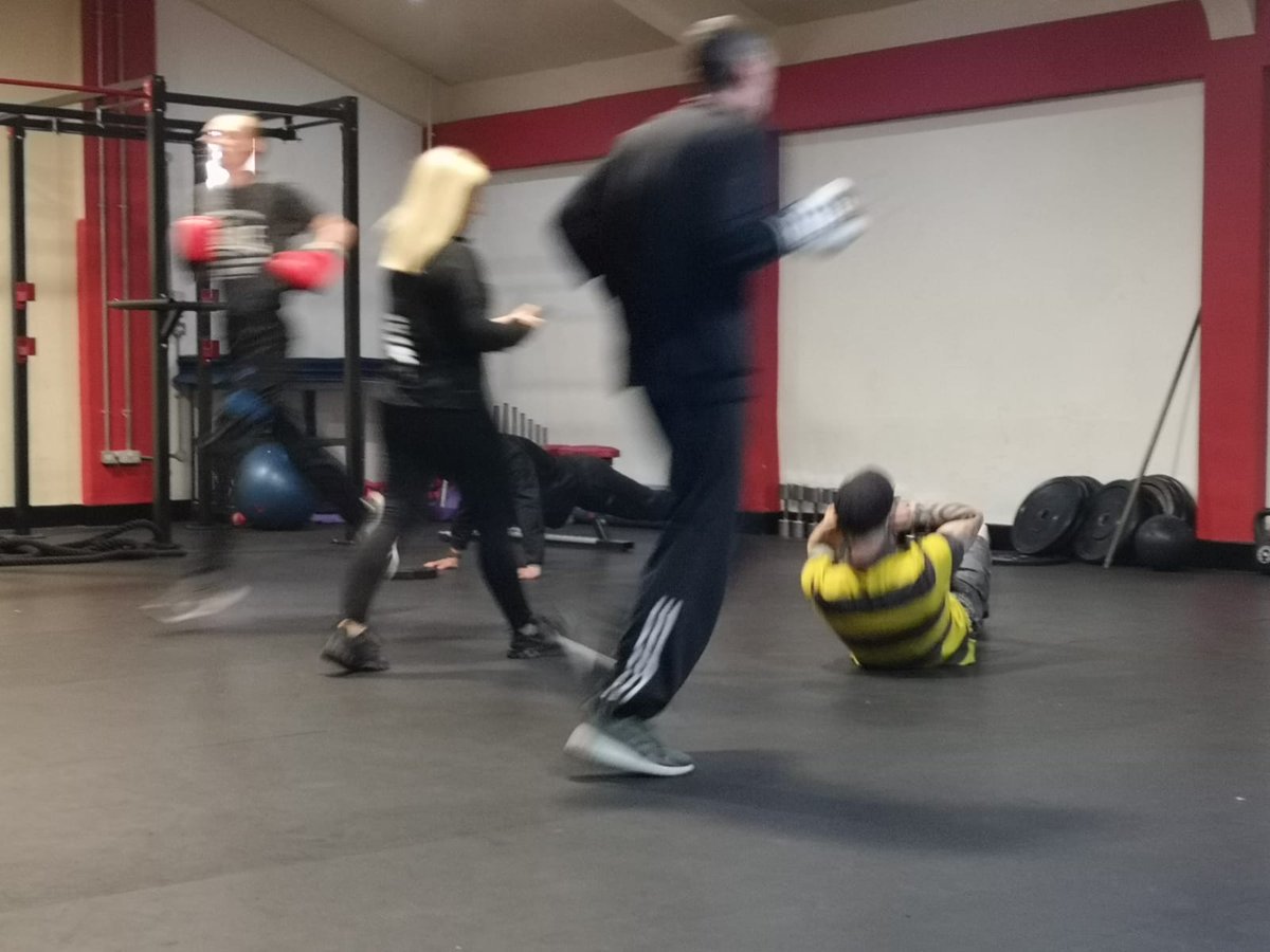 LancashireCSI's tweet photo. Working hard at XFit Gym Chorley Monday's 1.30pm #mentalhealth #positivebehaviourchange #newyou #getactive @InspireLancs @ActiveLancs #smashingstigma #prevention #healthandwellbeing https://t.co/Vk2ukYwehg