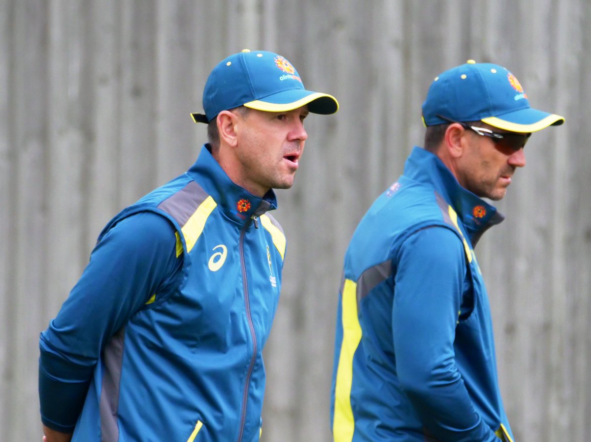 Mahfooz_99's tweet photo. Look who’s joined up with the Aussies in Southampton 👀 

Three-time World Cup winner Ricky Ponting is part of the coaching staff for #CWC19 
#Ricky_ponting
#justin_Langer
Legends with our heros💪💪
💙💙💙 https://t.co/NlXI0DxFd3