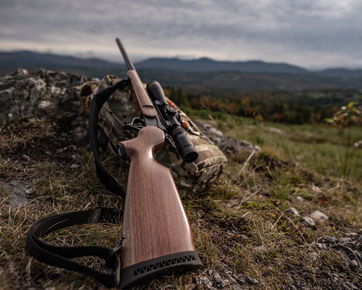 TCArmsCo's tweet photo. What do you look for in a firearm? If it is the ability to shoot both rimfire and centerfire, look no further than the T/C® G2 Contender®. #TCarms #G2Contender #rimfire #centerfire https://t.co/Gr7LgoiBTO