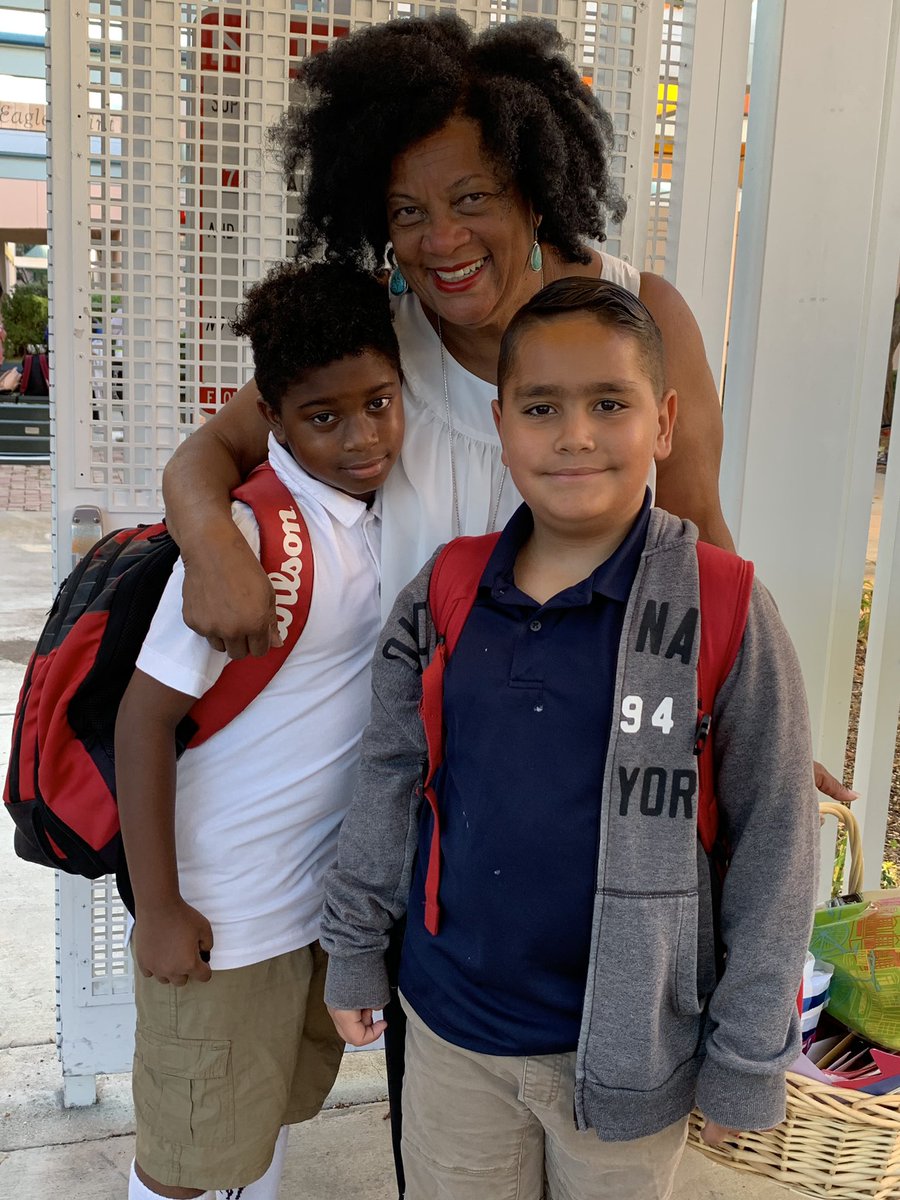 Happy Retirement, Ms. Rosado! You will be missed. Thank you for your 13 years as AP at Eagle Point. @ESCadre9 <a href="/browardschools/">Broward Schools</a> <a href="/CityofWeston/">City of Weston</a> <a href="/wjohn911/">Willowphine Rosado</a> <a href="/EaglePointPTA/">Eagle Point PTA</a>