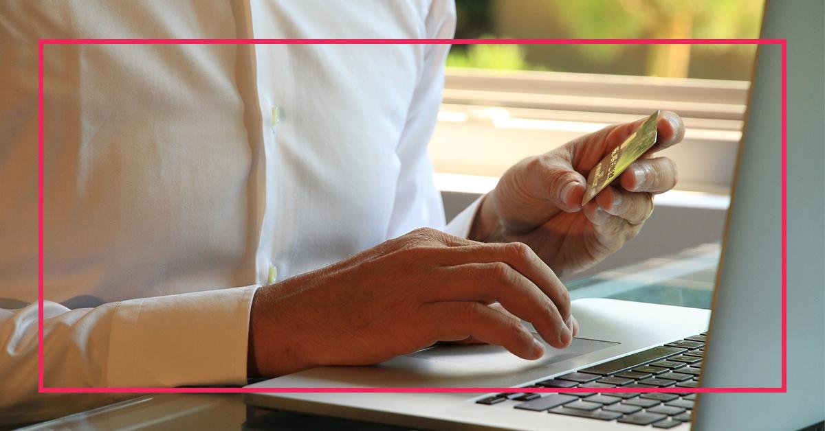 SQLI_BELUX's tweet image. #PressArticle @lalibrebe talks to SQLI to get insights into online buying behavior from the experts in #ecommerce! Check out the interview with @dvernaillen and find out why e-commerce will see a 40% rise in 2019! &amp;gt;&amp;gt;&amp;gt; okt.to/Hd9rDT