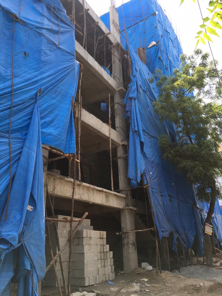 Sujith64740112's tweet photo. @CommissionrGHMC @CCP_GHMC @Director_EVDM @ACIT_GHMC @GHMCOnline @ZC_Kukatpally @DC_Moosapet @9_acp 
Moosapet circle 23. BalajiNagar 115 Division 
At KPHB 682MIG, there was constructing a building with 6 floors which was completely illegal and against the rules of the GHMC. https://t.co/CRIhqgwfJ0
