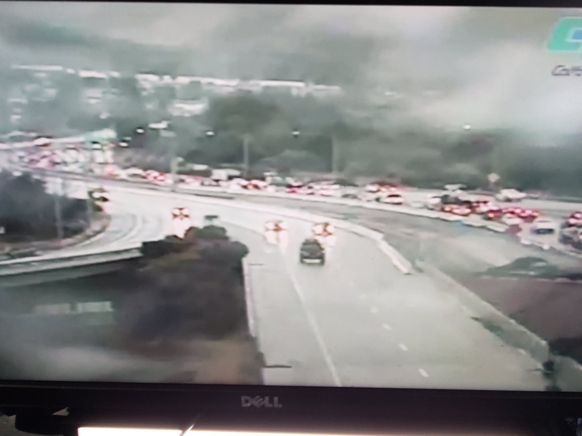 A Soggy start to your Monday commute.
1st Alert Traffic, #NBC7, Up to the second conditions before you head out the door. 
live 6:11