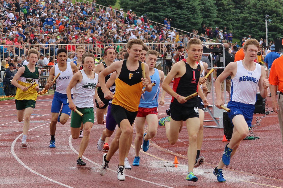 PrepRunningNerd's tweet photo. 450 Class A boys State photos at https://t.co/9BQWho3bTM 
@fhstigersports 
@LinksAthletics @lswathletics @MWestXC @OPSCHSAth @OmahaNorthSS @NPHSTrack @TrackKearney @KnightsTandF @ElkhornPS_ESHS @WearPurpleBGOLD @papiosouth @MillardNorthHS @lnsathletics @burke_XCTF @LE_Track https://t.co/iMW2bEdd0a