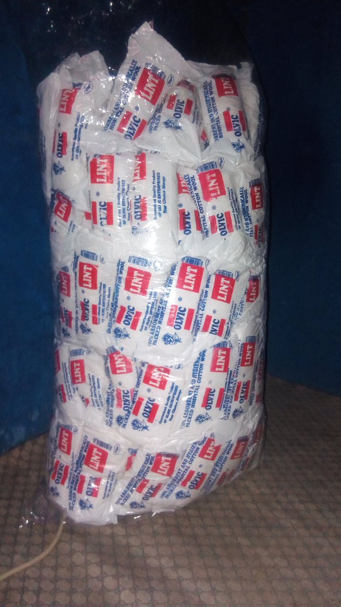 vic_MLS's tweet image. Went out to hustle today, got injured by a huge brick, entered mud water, was sweating like a goat cos I am not use to it, no job no job,  man must leave ajebuta like and enter street.. No time #MyHustle #Cottonwool #PlaceYourOrder