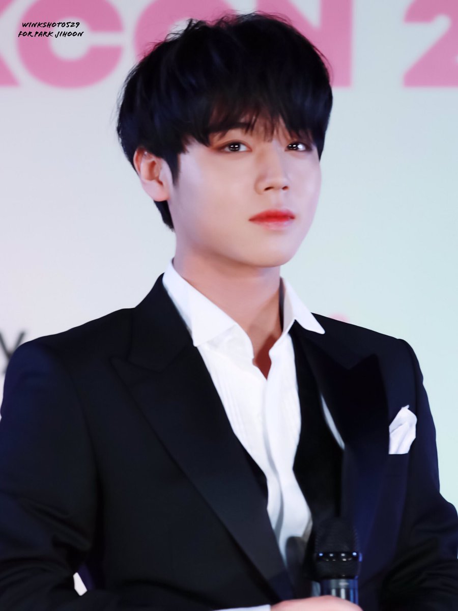 winkshot0529's tweet photo. 190518 KCON2019 JAPAN

#박지훈 #지훈 #ParkJiHoon #JiHoon #朴志訓 #朴志训 #パクジフン #ジフン https://t.co/CwDtJJE1E2