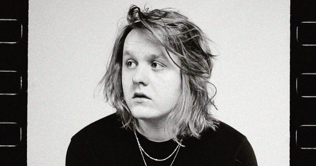 irishcharts's tweet photo. Official Chart Update: @LewisCapaldi is just 541 combined chart sales away from scoring Ireland's fastest-selling debut album of 2019 - can he do it by Friday? https://t.co/Nbz3ccZ00m https://t.co/uys1kVxR1b