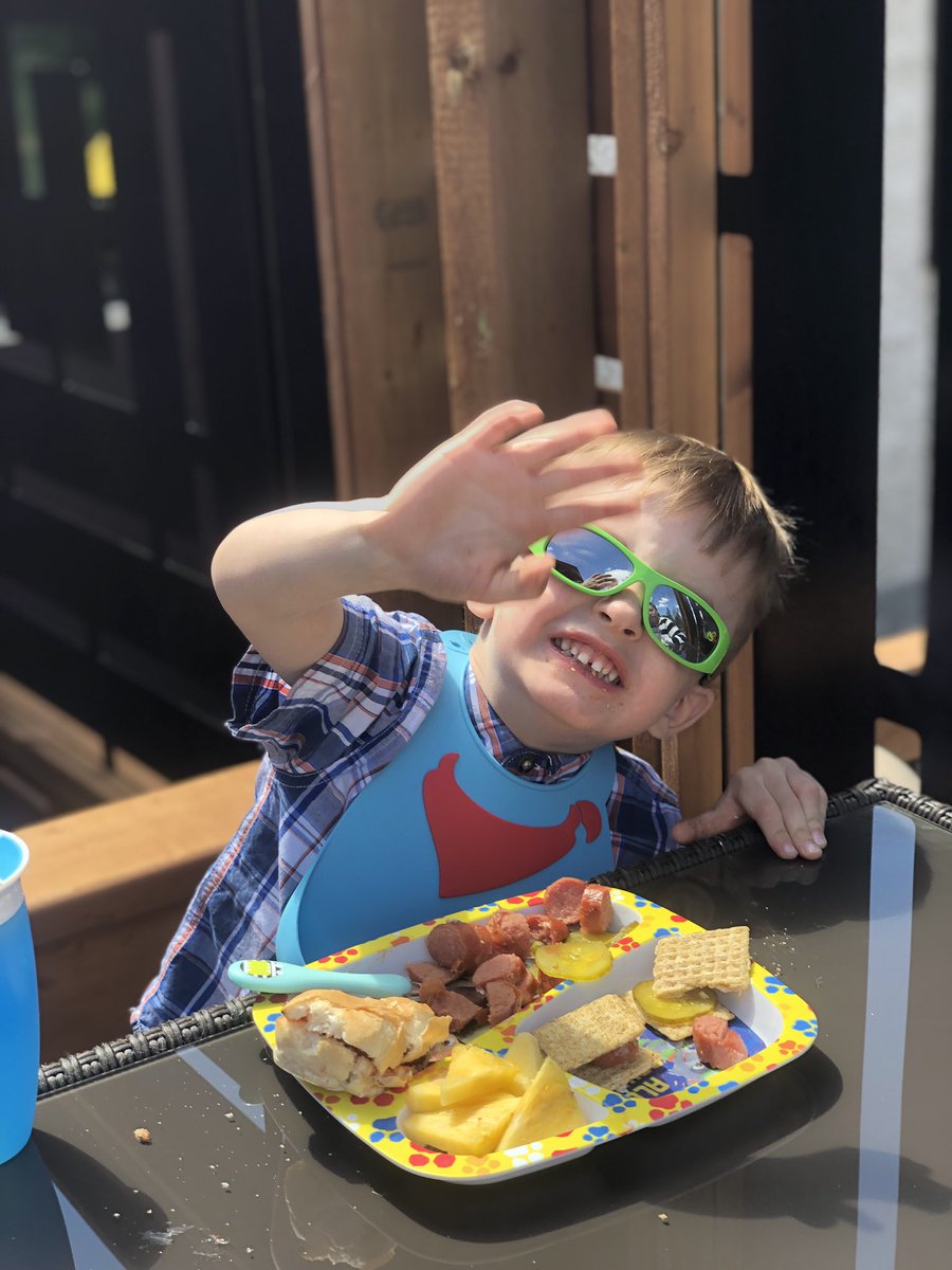 gregcrisanti's tweet photo. Lunch on the deck! #MayLong2019 #Outdoors @CarolynKatie https://t.co/9eDvAZgoU0