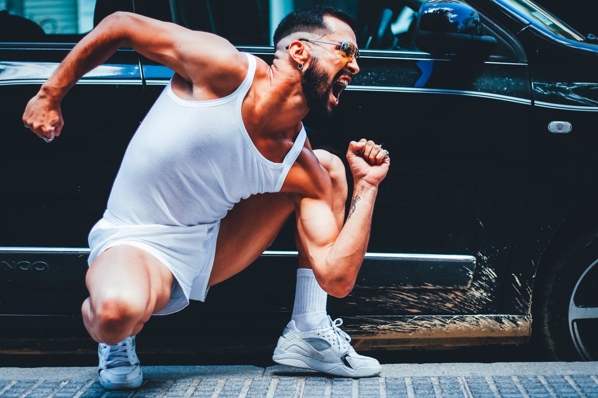 AnaVallsPhoto's tweet photo. 💪😎
Sesión a Víctor Oscar Juaranz
Centro de Eivissa.
.
. 
Para más información sobre sesiones no dudes en enviarme un email 📧 Anavallsfotografia@gmail.com
➡️ Sesiones para Bailarines, Artistas, Retratos... 
.
#ibiza #eivissa #photography https://t.co/3lIVZgLldb
