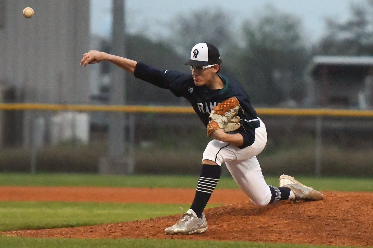 CyFairISD's tweet photo. #CFISDbaseball players named to 2019 All-District 17-6A team | https://t.co/IiNkhIIXMG https://t.co/sxb4febopH