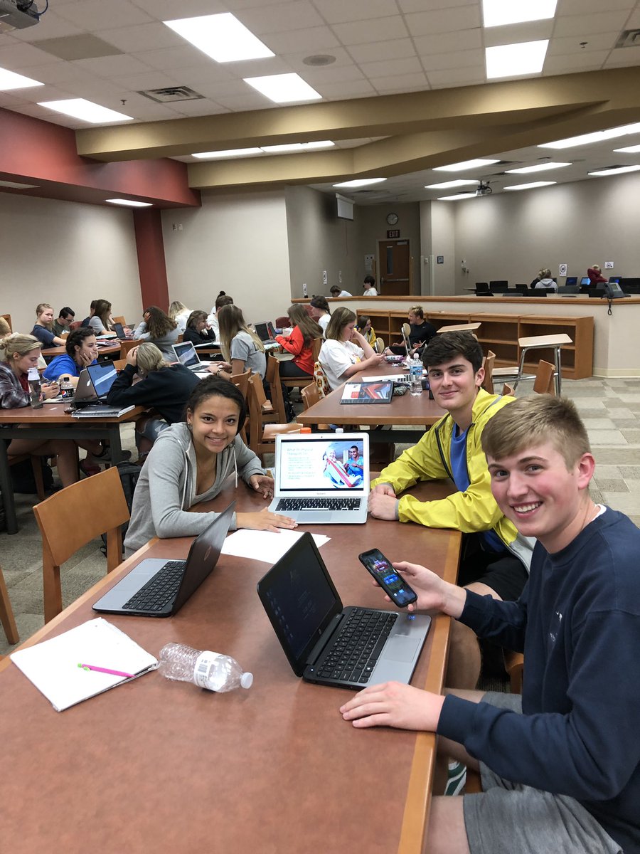 AhsInternships's tweet photo. AHS interns hard at work on their portfolios. They have grown so much this semester! https://t.co/ZpDbsBJKBS