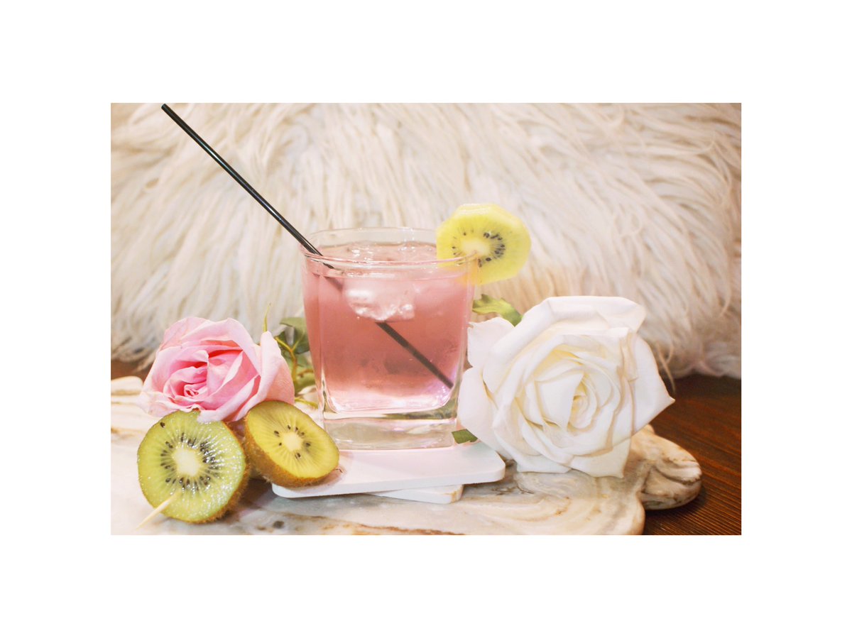 Abbey_Dan's tweet photo. My friend and I have started a local bartending service out of OKC! Book with High Limits Bartending for your next event! Follow us on FB and insta! 🥂💋 https://t.co/GNpraTr6Pi