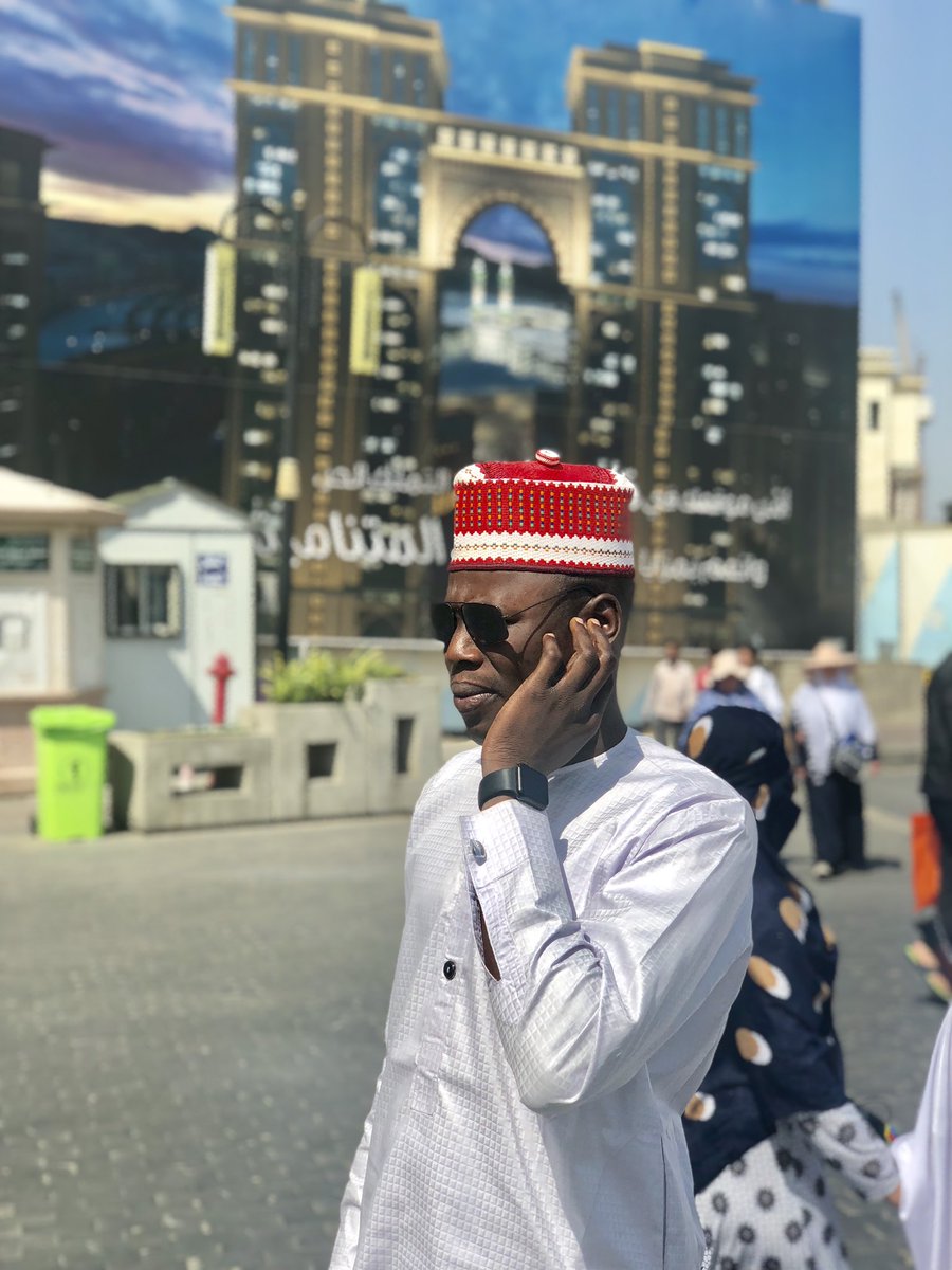 PSaveGwale's tweet photo. Hon @amb_abbas nayiwah daukacin Al'ummar Gwale Barka da Shan Ruwa dafatan Allah ya karbi ibadunmu  Ameen https://t.co/n1N96cCPO1
