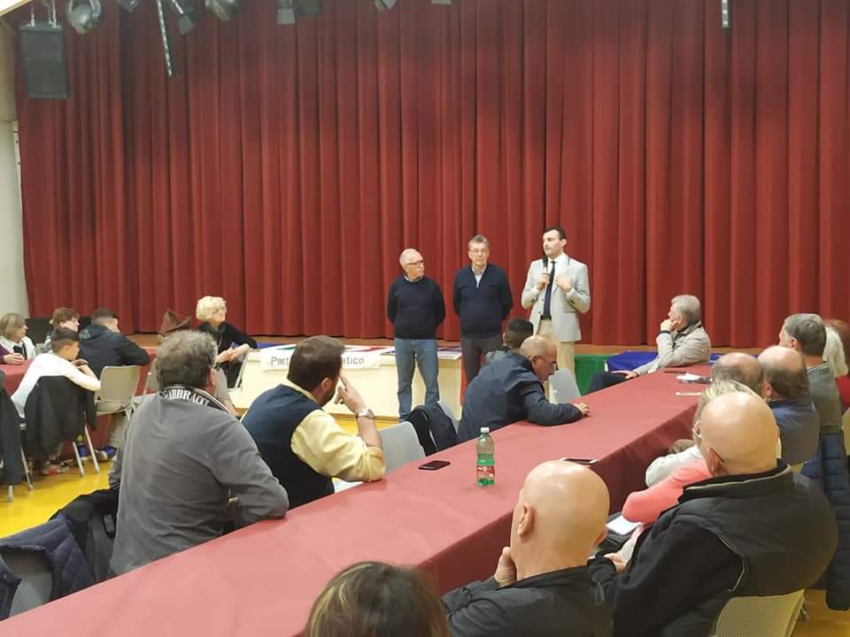 PacenteCarmine1's tweet photo. #BASIANO: bellissimo incontro con i 4 circoli #Pd del territorio #Europee2019 https://t.co/cHNtr33oNZ