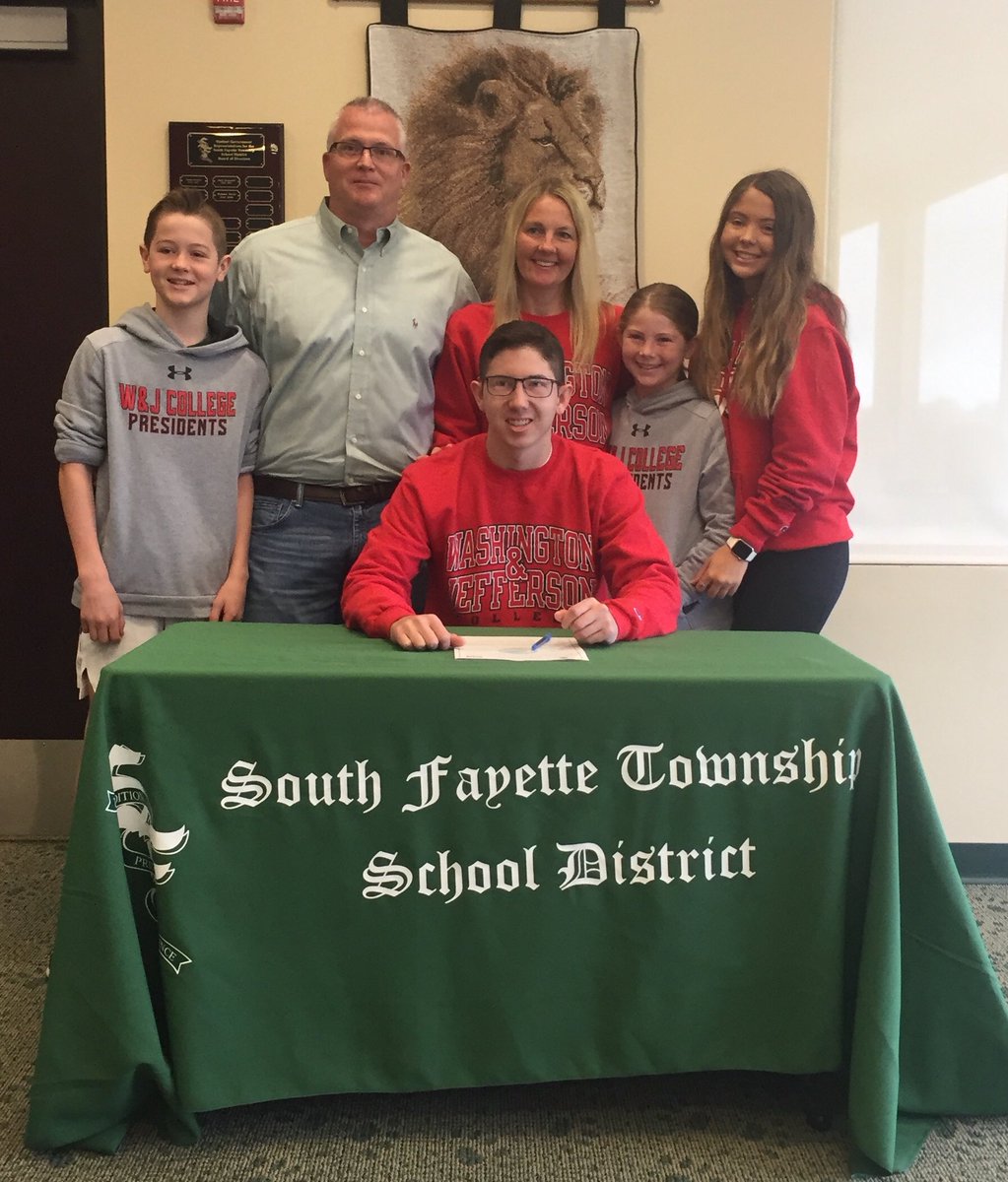 sflionssports's tweet photo. Congrats to SF senior boys soccer player Colin Martincic on continuing his academic and athletic careers at Washington &amp; Jefferson College. https://t.co/ka2BVAa46D