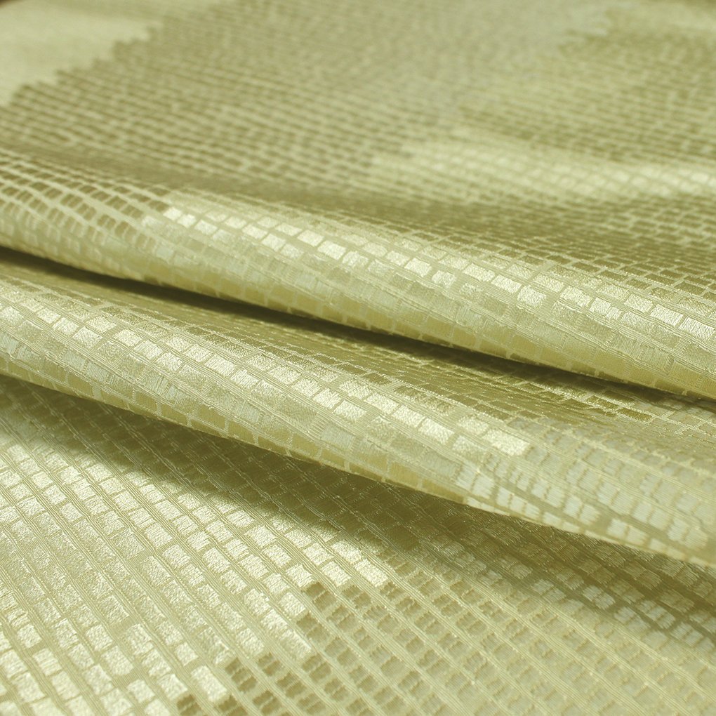 TuckerandMarks's tweet photo. Balancing the interplay between matte and sheen and the dance of light across large vertical stripes, Cobble Stripe (in celadon) is a unique silk jacquard evocative of the intriguing cobbled streets of Europe. Request samples at info@suzannetuckerhome.com https://t.co/LKJN84Dpw0