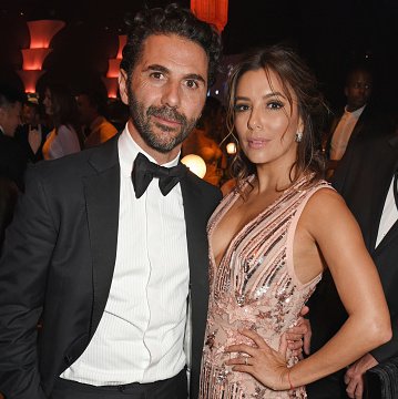 YahooPlay's tweet photo. Happy wedding anniversary Eva Longoria! What better way to celebrate than with #YahooPlay? 📸Getty https://t.co/Qsq7Kdy0pd