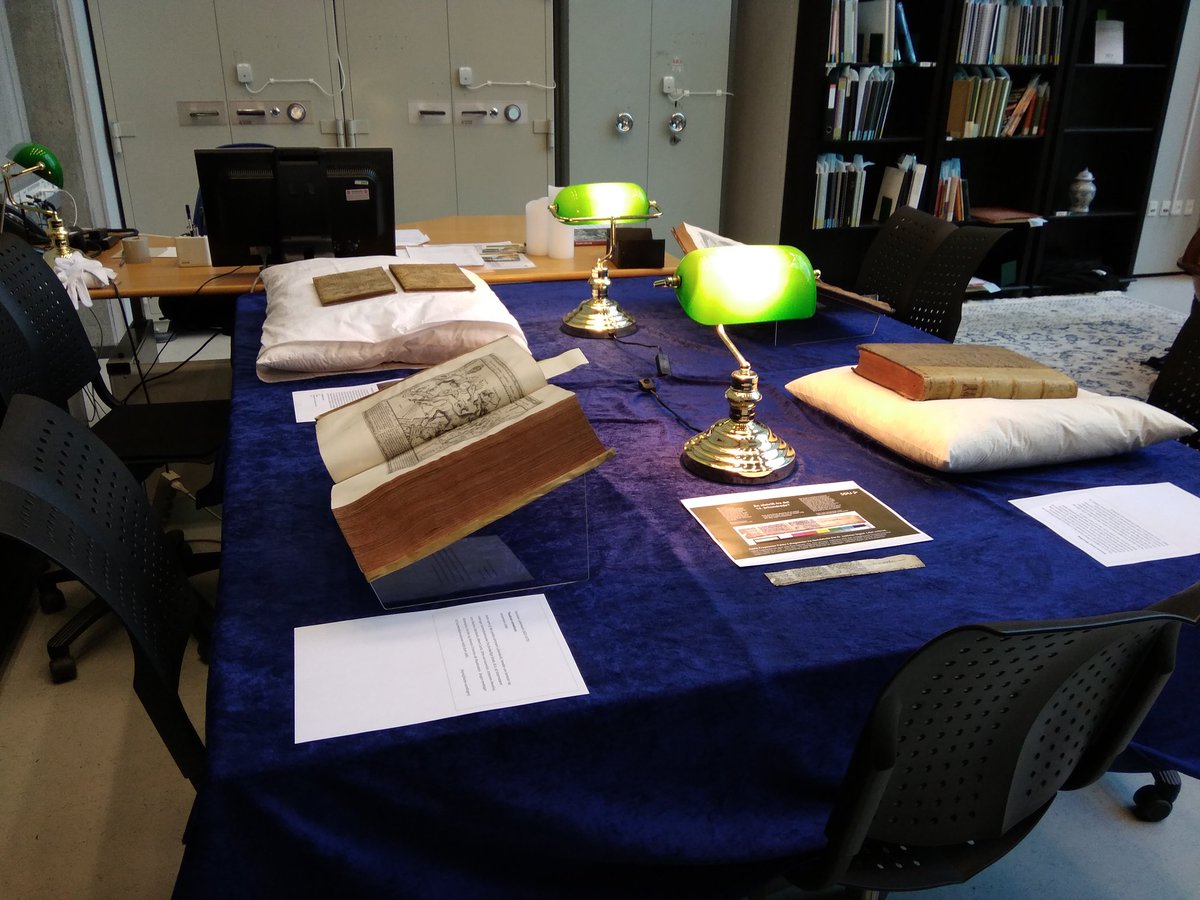 Getting ready for talking about medieval fragments from the special collection of Syddansk Universitetsbibliotek, together with @JakobPovl.