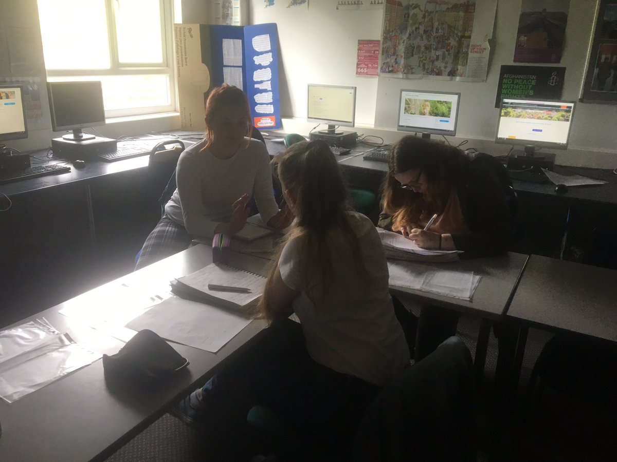 Level 3 @ColegyCymoedd students carrying out role play activities to practice their customer service and selling skills. #travelandtourism #classroomlearning #peerassessment