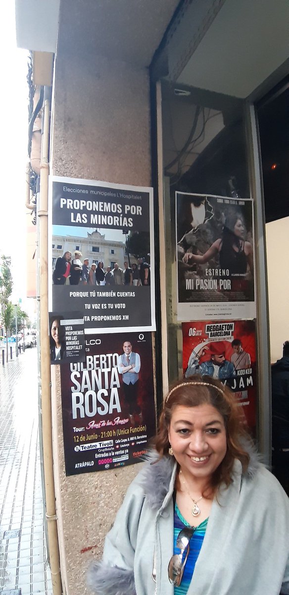 ProponemosB's tweet photo. Los comercios de L'HOSPITALET se suman a proponemos por las minorías https://t.co/n01N6pkeFA