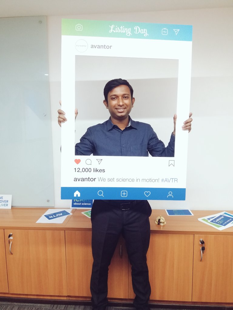 dsantu_dgp's tweet photo. Moment of Pride....listing day #AVTR #settingscienceinmotion @Avantor_News congratulations to all and one. https://t.co/H4Y8N1pbIA