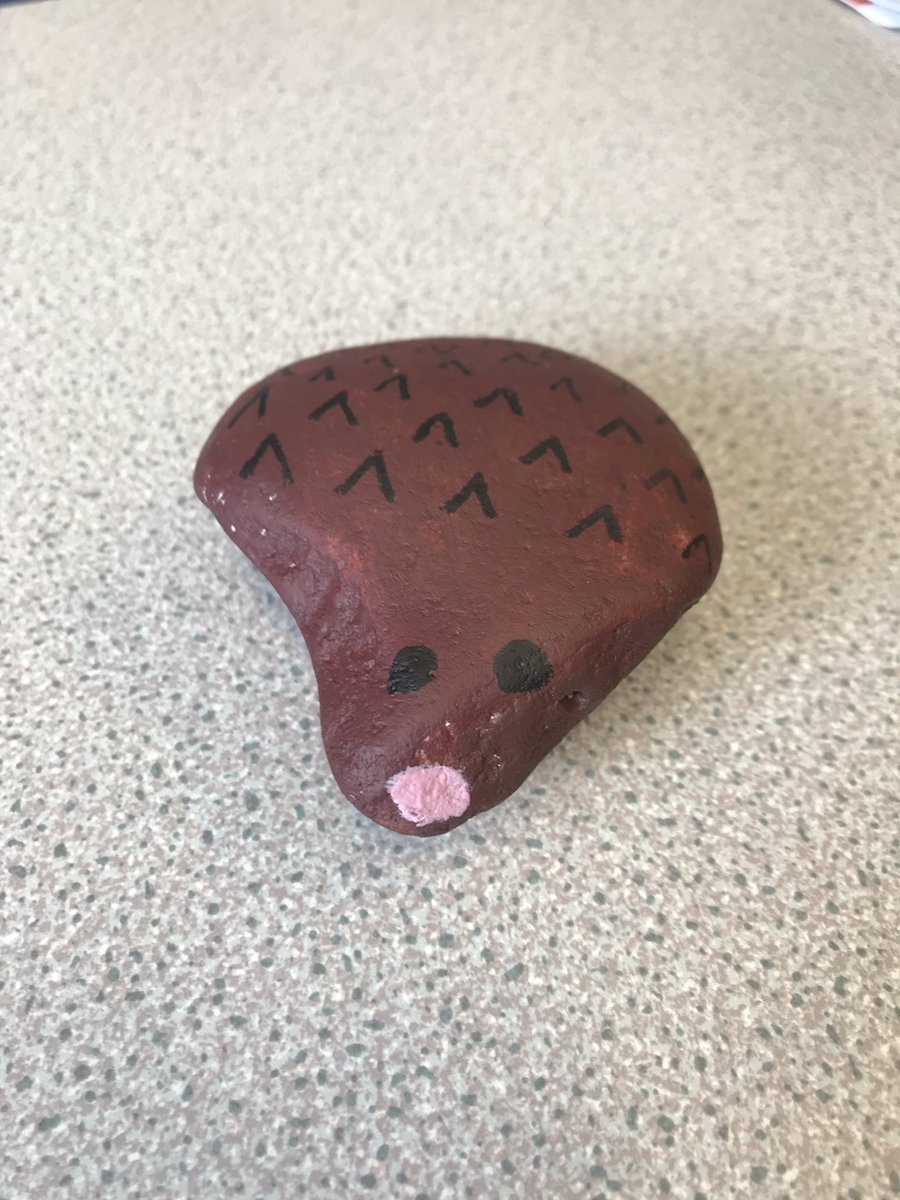 NewfoldYear4's tweet image. Y4H pebble path.... #designandcreate #schoolgroundsweek