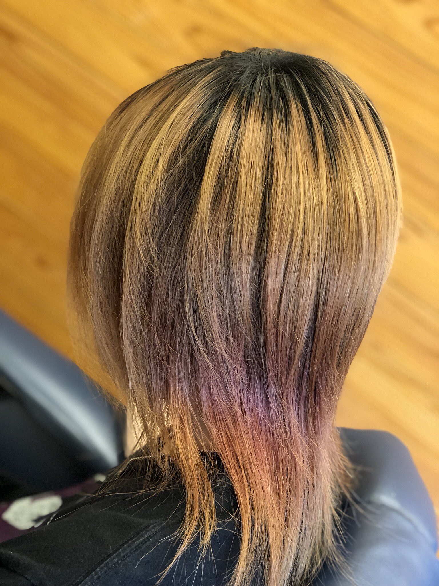 تويتر ヘアーサロン Jaune なりたい自分に على تويتر メンズマッシュウルフ 長めです マッシュウルフ メンズマッシュウルフ ビジュアル系 ブリーチカラー 派手髪 T Co Scl6lwirej