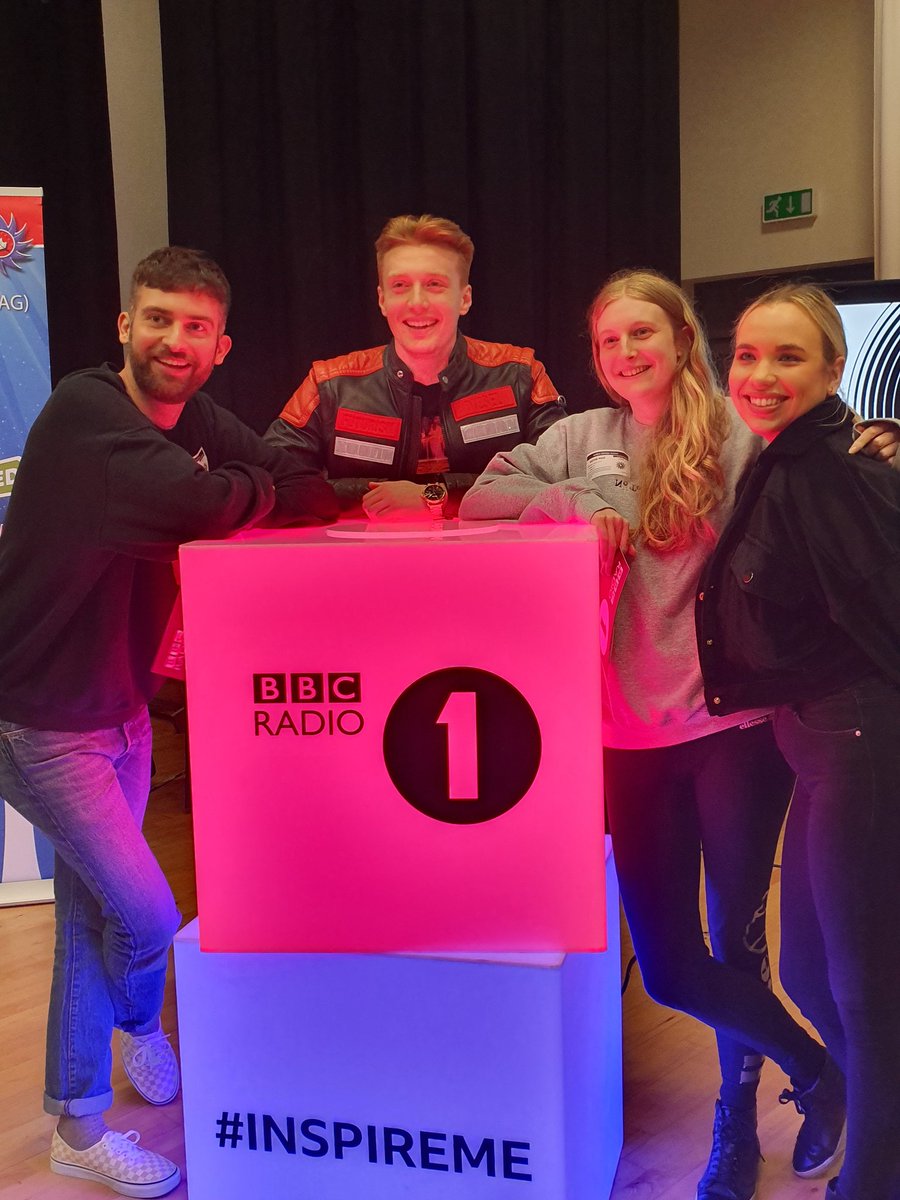 AGSReporters's tweet photo. The @AcklamGrange @BBCYoungReport team have had a fantastic afternoon listening to, and reporting on, what makes an event like The Big Weekend happen with @BBCR1 @jackxsaunders #InspireMe https://t.co/RW2yegl4ok