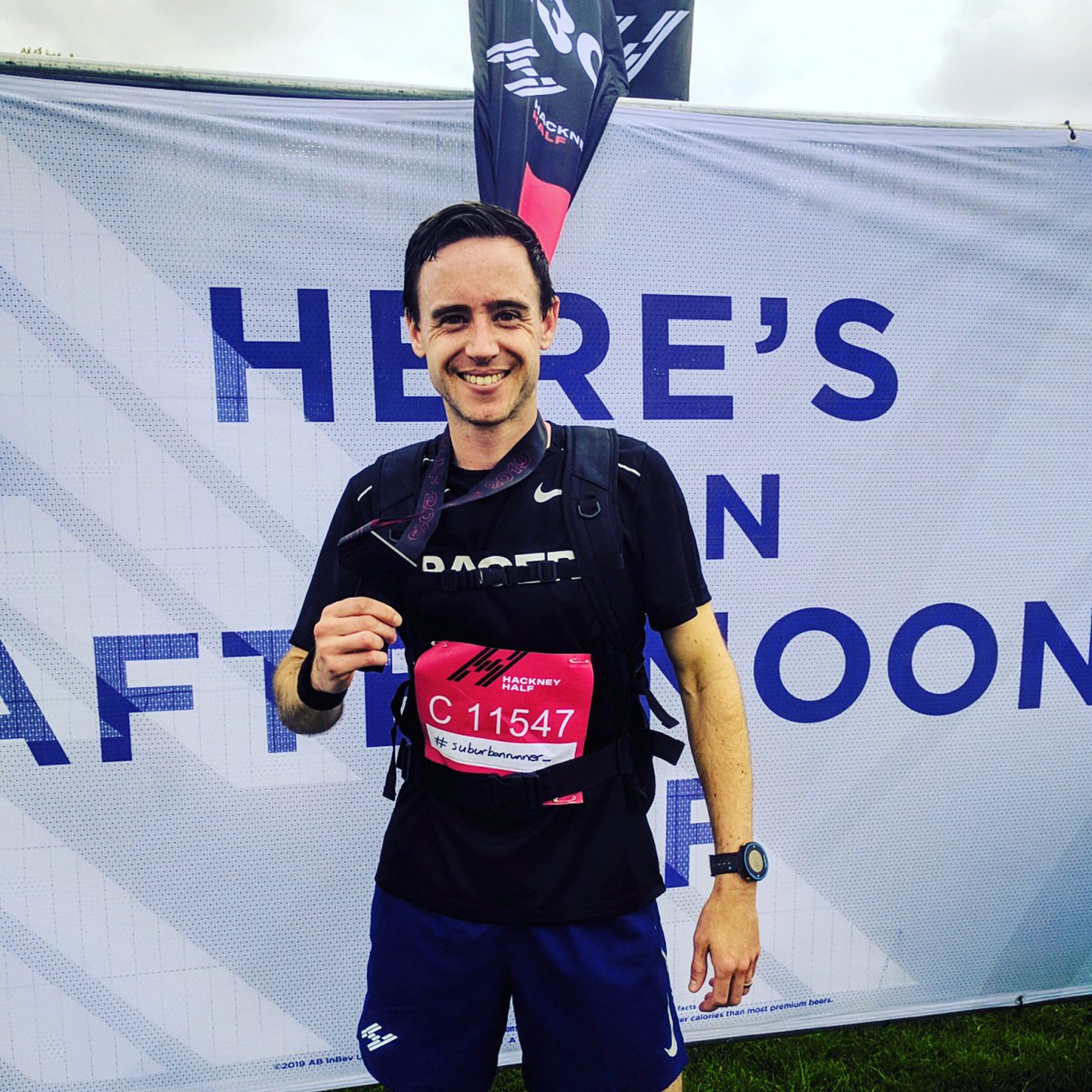 Suburban_Runner's tweet photo. Massive shout out to all the #hackneyhalf runners who ran with the 1:30 bus yesterday, the whether was on our side for once so it was the perfect day for a PB! It was amazing running with you all! Till next year 🍻

#HackneyHalf #virginsport #sub90 #sub130 https://t.co/p7e3lQFFxA