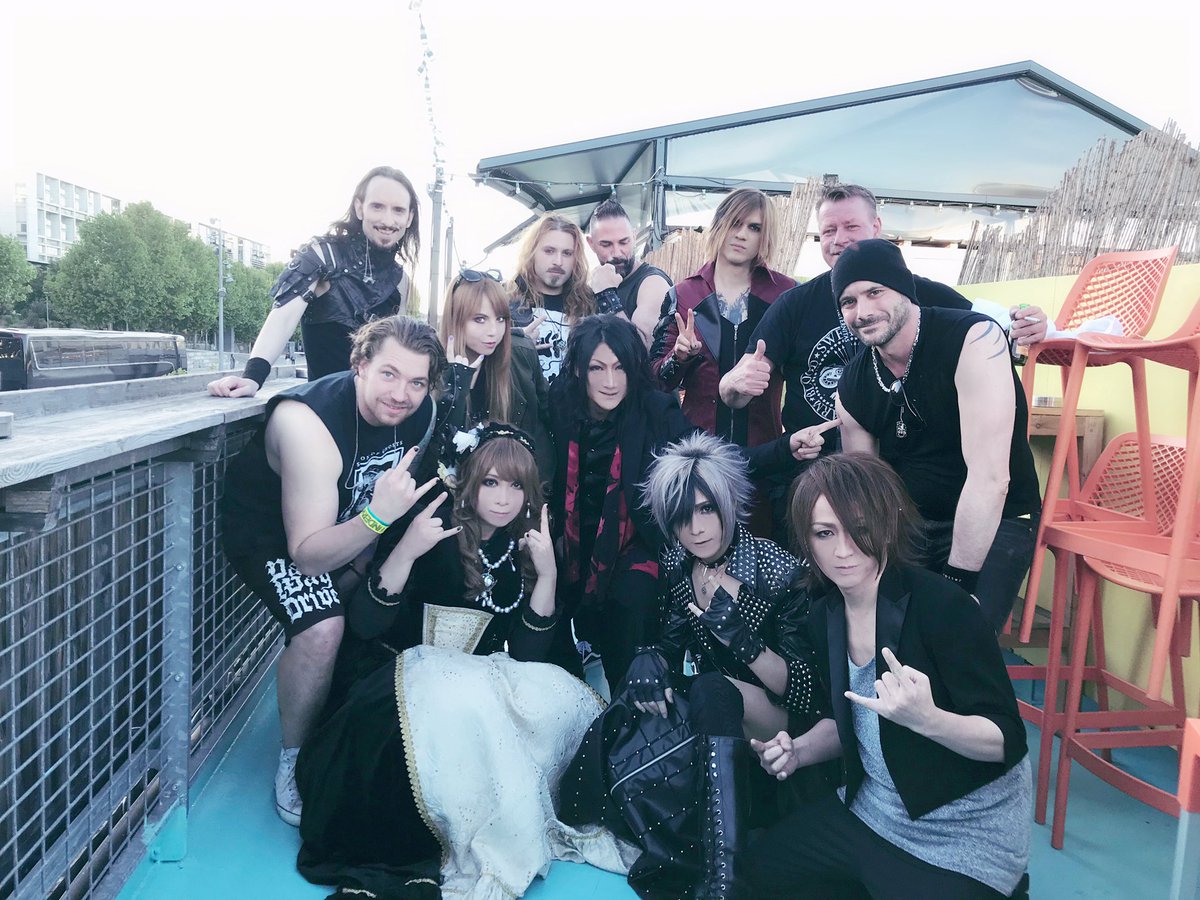 Jupiter_jp's tweet photo. Muchísimas gracias Madrid 🇪🇸!!
We had a fantastic view from the stage 🔥🤘
Jupiter European tour was over ... we will be back soon 🤘
Thank you everyone who joined us, bands, crews, staffs 🇩🇪🇳🇱🇬🇧🇫🇷🇨🇭🇪🇸
See you soon our European friends!! https://t.co/jrF0M0NM6r