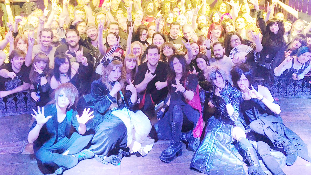 Jupiter_jp's tweet photo. Muchísimas gracias Madrid 🇪🇸!!
We had a fantastic view from the stage 🔥🤘
Jupiter European tour was over ... we will be back soon 🤘
Thank you everyone who joined us, bands, crews, staffs 🇩🇪🇳🇱🇬🇧🇫🇷🇨🇭🇪🇸
See you soon our European friends!! https://t.co/jrF0M0NM6r
