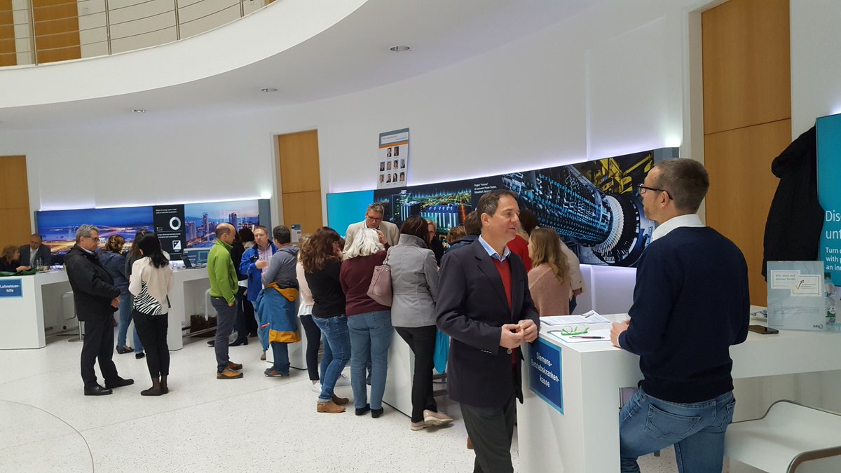 BohmerRainer's tweet photo. Wir hatten wieder einen sehr erfolgreichen Markt der Informationen in #Erlangen Süd.  Viele Kollegen/Innen konnten sich durch Steuerring, Rentenvers., BeE Coaches, SBK, Betriebsrat und Personalabt. beraten lassen. @stefanmoschko @CJ_Wais @nicole_dette @juliaf66599379 @FraSonne https://t.co/I1lyk6cyZf